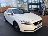2016 Volvo V40 D2 [120] Momentum 5dr Manual Hatchback Diesel Manual