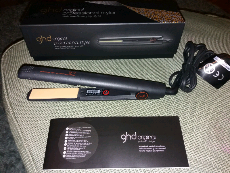 Brand New Ghd Straighteners Unwanted Xmas Present In Linwood
