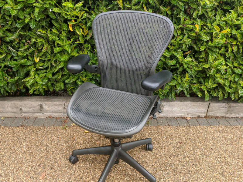 Herman miller aeron graphite size B | in Shenfield, Essex | Gumtree
