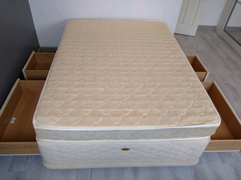 Sealy Quality Made 4 Drawer Double Divan Bed In Seaham