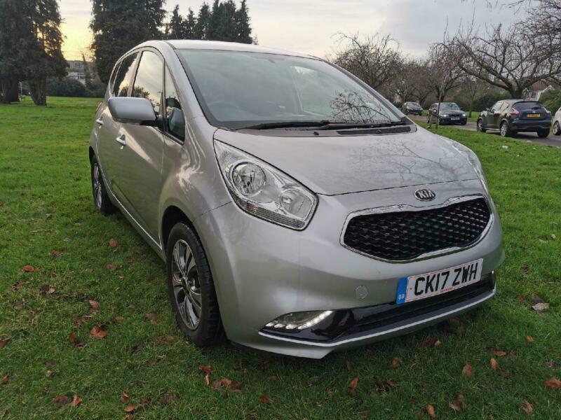 KIA VENGA Auto 3 2017 Petrol Automatic in Silver in Ilford, London