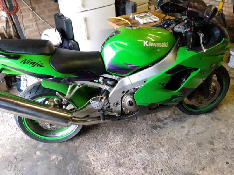 zx9r e1