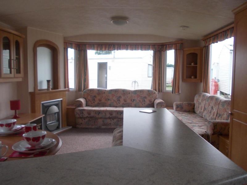 Cheap 8 Berth Static Caravan For Sale Mablethorpe nr Skegness & Cleethorpes in Louth