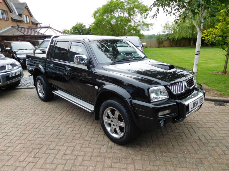 Mitsubishi l200 2005