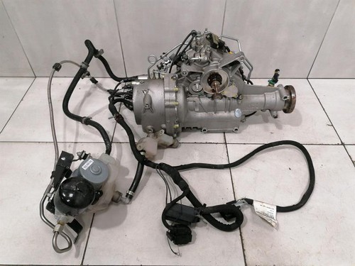 FERRARI FF F151 Front Diff POWER TAKE OFF UNIT 305902 VERTEILERGETRIEBE