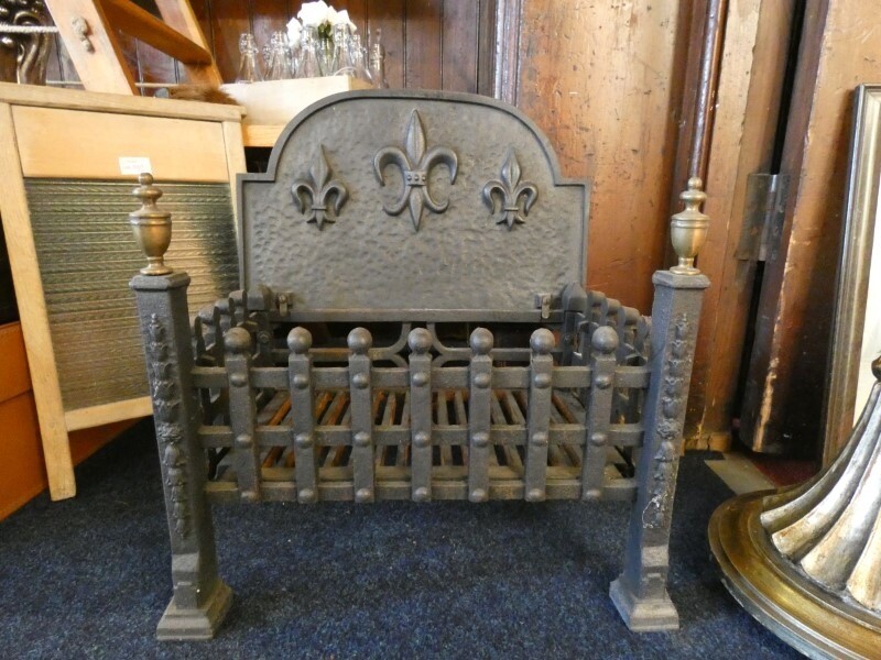 Cast Iron Fire Grate And Back Plate In Needham Market Suffolk