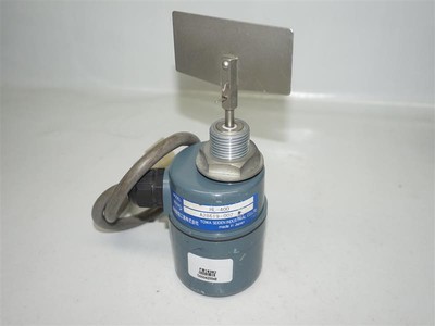 Towa HL-400 HL400 Rotary Paddle Type Level Switch 30 Days Warranty