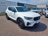 VOLVO XC40 2.0 B3P Plus Black Edition 5dr Auto