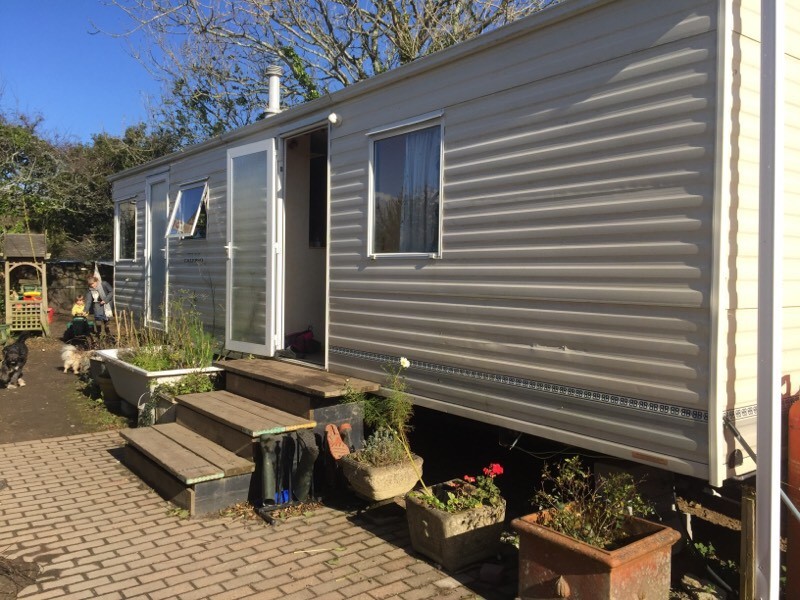 Static caravan including furniture fixtures and fittings in Penzance