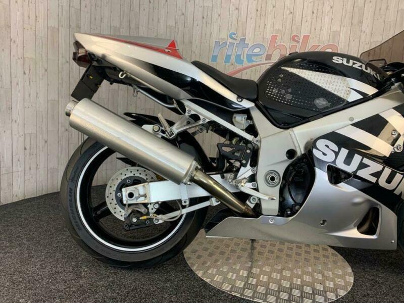 Suzuki Gsxr600 Suzuki Gsx R 600 K3 Suzuki Gsxr600 Gsxr 600 03 03 Plate In Low Moor West Yorkshire