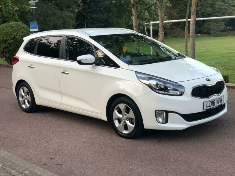 Kia carens 1