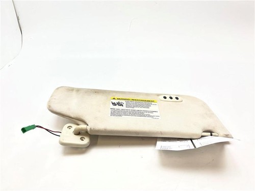 Used Left Sun Visor fits: 2009 Lincoln Mks illuminated L. garage door opener Lef