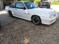  Opel MANTA GTE EXCLUSIVE Manual