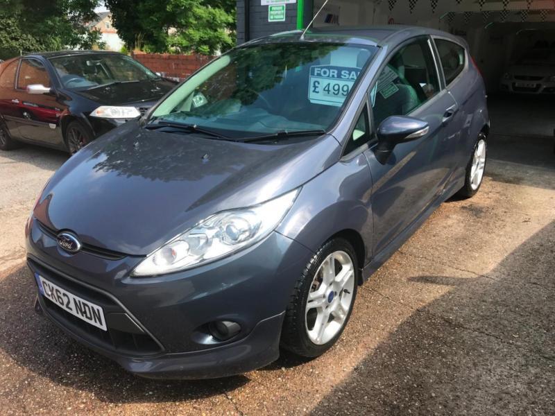 Sea grey ford
