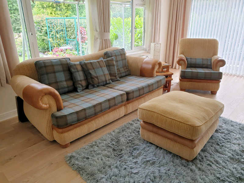 Beautiful pure wool tartan sofa, chair & footstool. in Norwich