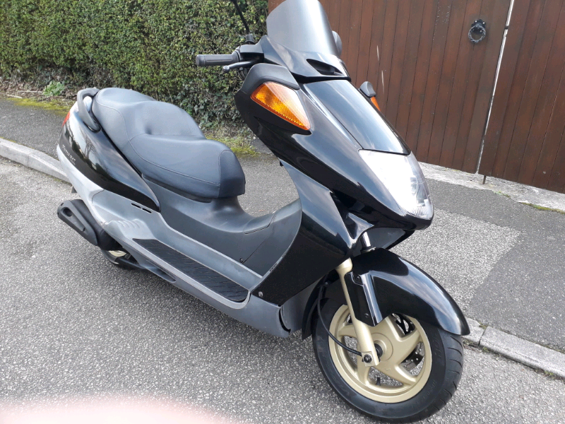 scooter 250cc yamaha