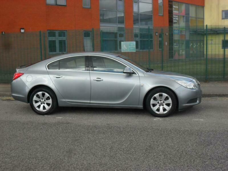 2010 Vauxhall Insignia 1.8i 16V SE SILVER HATCHBACK Petrol Manual in