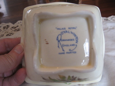 SERVICE BOWL FOR JAM OR OTHER  ROYAL WINTON GRIMWADES PALAIS ROYAL