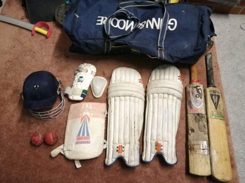 Joblot Professional Cricket Equipment in Halifax, West Yorkshire