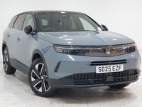 2025 Vauxhall Grandland 1.2 Hybrid [136] Ultimate 5dr e-DCT6 [Pan Roof] Hatchbac
