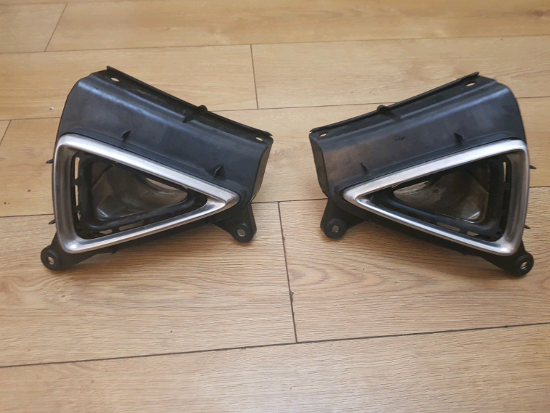 Honda civic mk8 rear bumper exhaust covers in Walsall, West Midlands