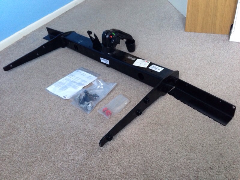 Genuine Vw T5 Transporter WESTFALIA Detachable TowBar (NEW) in West