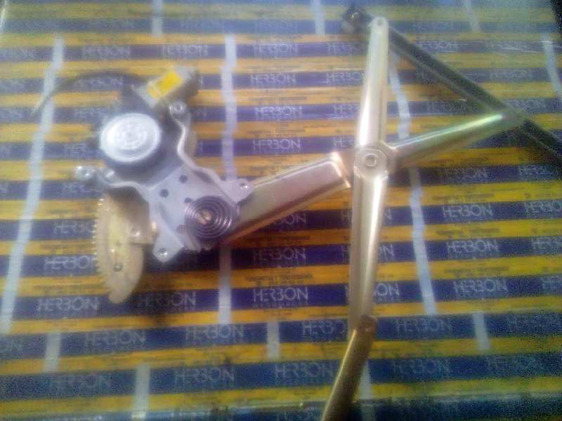 0K5525856Y 212853 front power window rh for KIA CARNIVAL II
