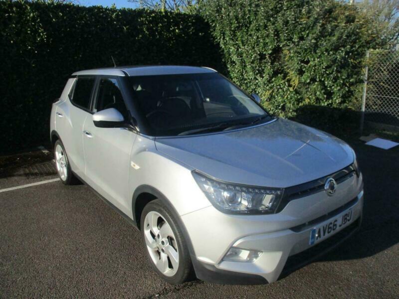 Ssangyong tivoli 2016