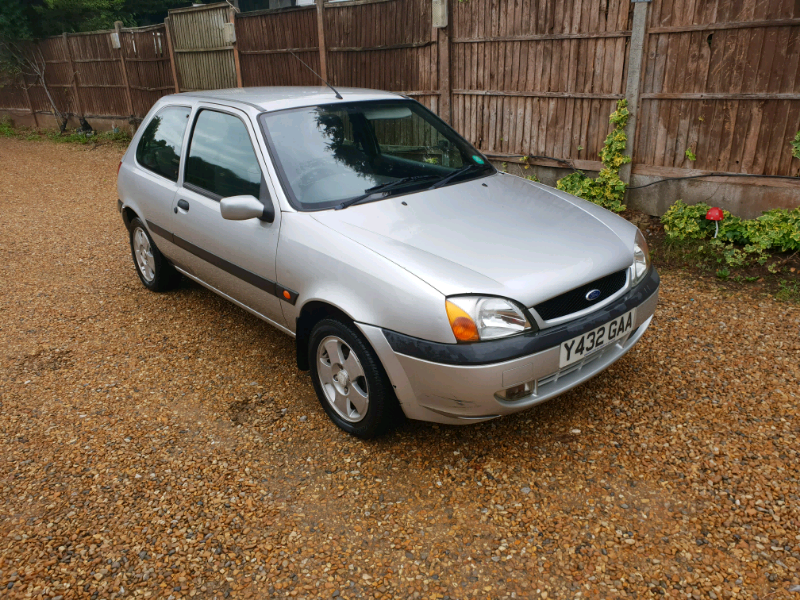 Ford fiesta 2001