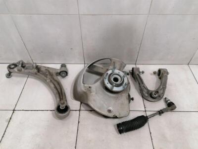 ASTON MARTIN RAPIDE AMR Front Hub AY93-3K185-AB Radlagergehäuse Vorne VANQUISH