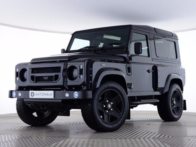 Land rover defender 2016