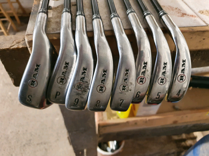 Full set of golf irons in Wrexham Gumtree