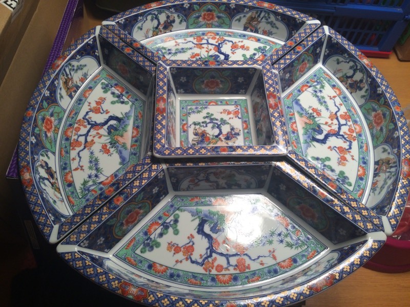 Rotating Chinese lazy susan serving dish in Long Eaton