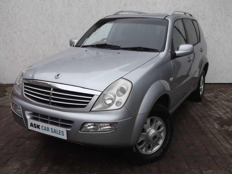 Ssangyong rexton rx270