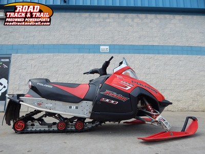 2005 Polaris® Fusion 900 Black / Red