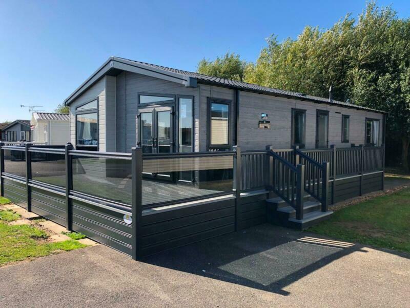 Luxury 2 bedroom lodge for sale in Hunstanton on the Norfolk Coast in