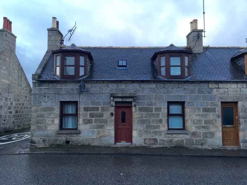 Strichen Fraserburgh 2 Bed, 2 Bathroom End Terrace House in