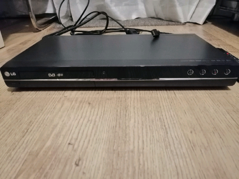 LG DVD player and recorder in Chafford Hundred, Essex Gumtree