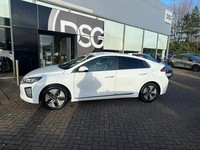 2022 71 HYUNDAI IONIQ 1.6 GDi Hybrid Premium SE 5dr DCT in Polar White