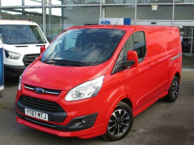 2017 Ford Transit Custom 2.0 TDCi 170ps Low Roof Sport Van Auto Crew