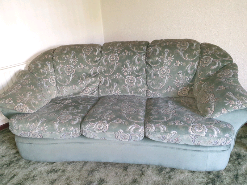 3 Seater Sofa 2 Chairs Priced To Sell In Cookstown County