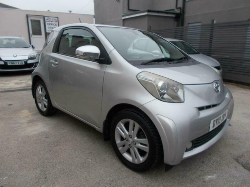 Toyota iq 2010