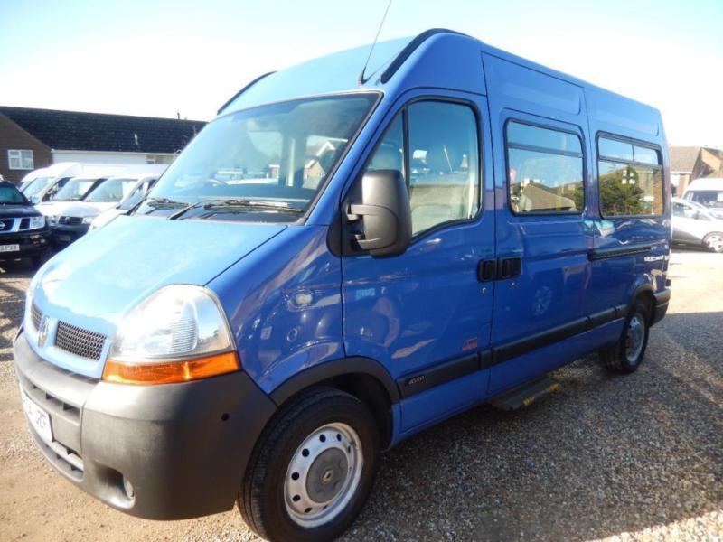 2004 54 RENAULT MASTER 2.5 MM33 DCI MWB WHEELCHAIR ACCESSIBLE MINIBUS