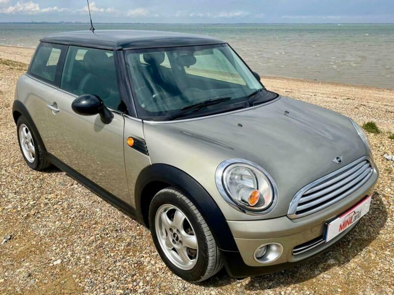 Mini 1 6 Cooper Petrol Manual 3dr 1 6 07 Sparkling Silver Fsh Cheap In Queenborough Kent Gumtree