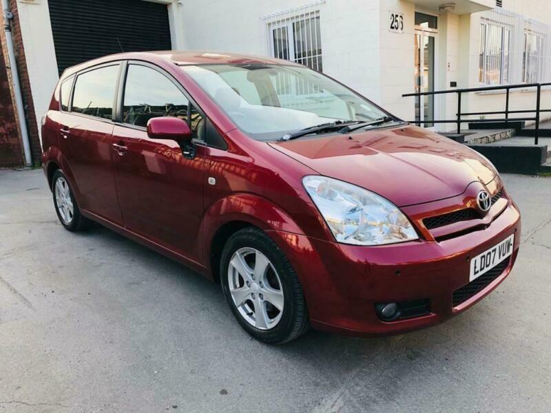 Toyota verso 2007 год