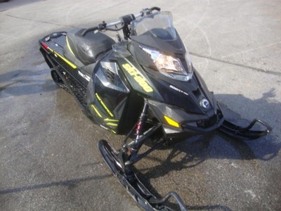 2014 Ski-Doo Renegade X 800R