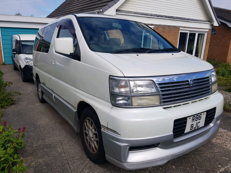 Nissan elgrand 1998