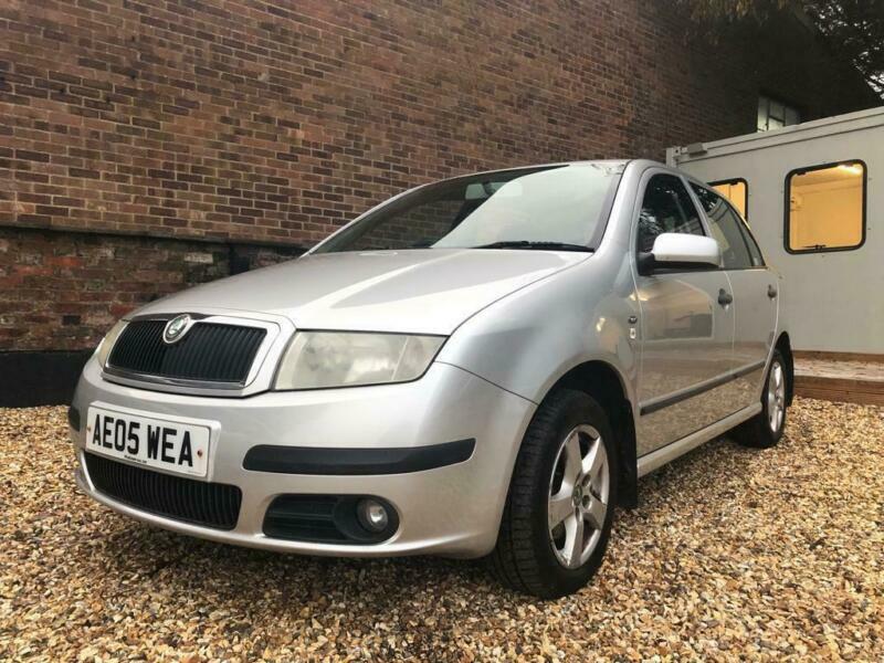 Skoda fabia 2005 год