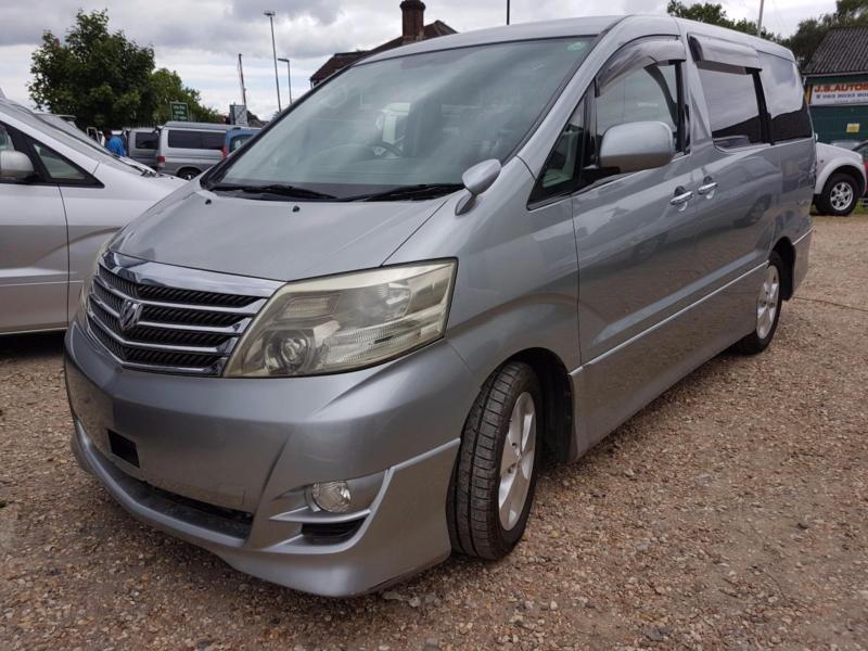 Toyota alphard 2005 года