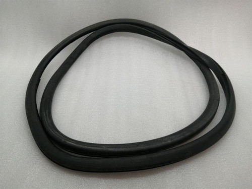 BENTLEY CONTINENTAL FLYING SPUR Left Door Seal 3W5867365C Türdichtungen Links